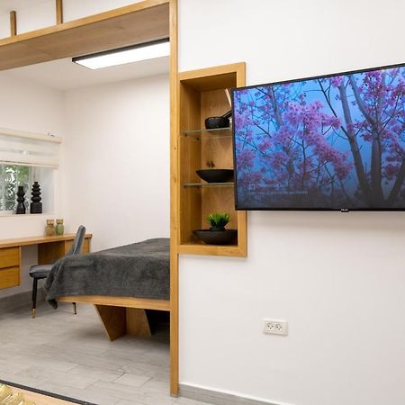 Romsuites - Amazing Atmosphere, Baha'I Gardens Main Street, German Colony Χάιφα Εξωτερικό φωτογραφία